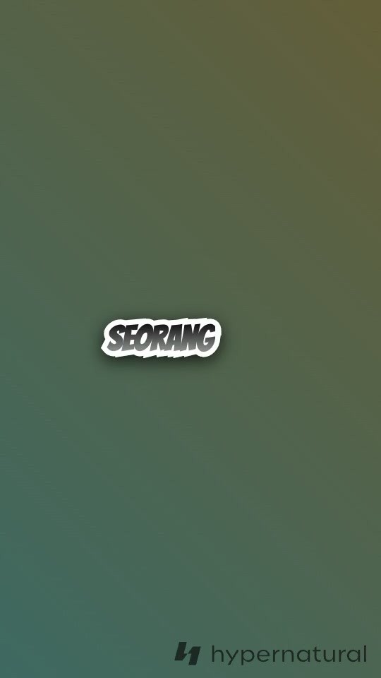 Senyum di Hari Spesial
