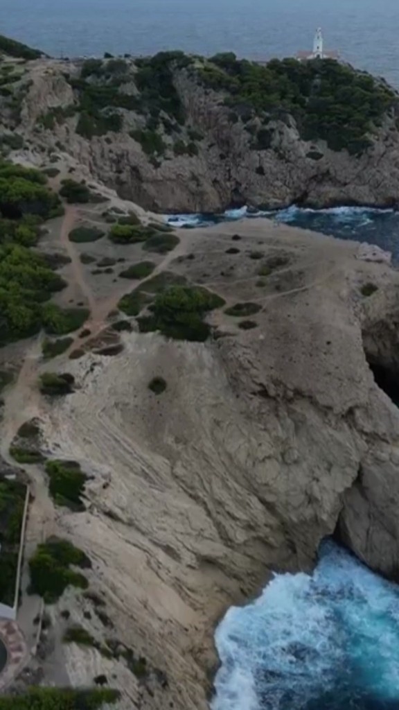 Discover the Hidden Paradise of Rock Island!