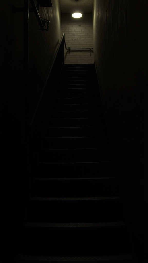 Jelajah Tangga Besi ke Kegelapan
