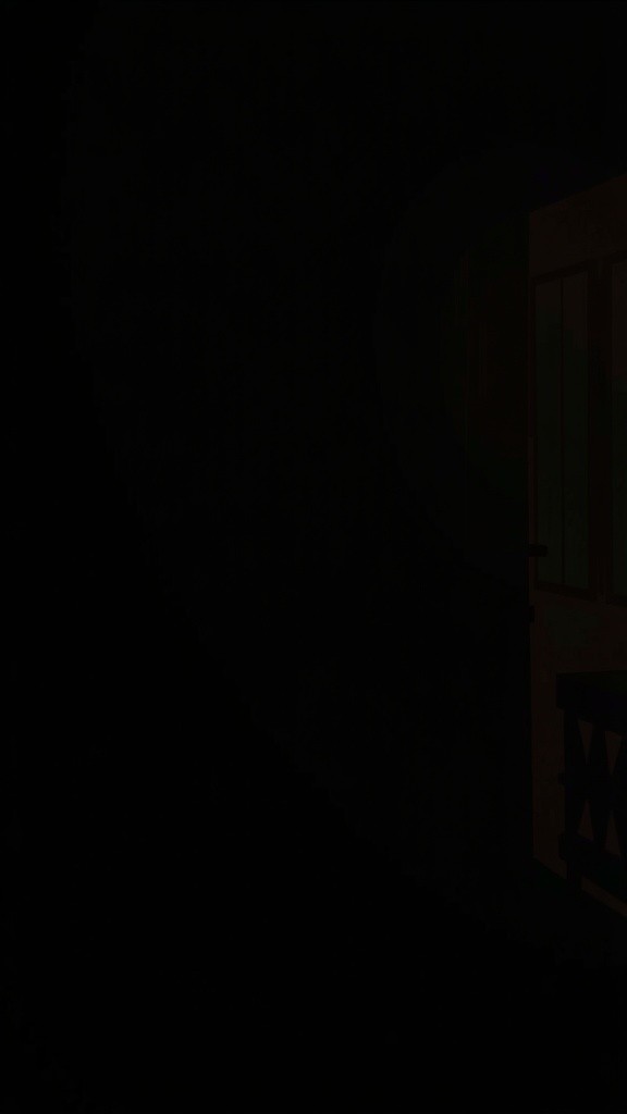 Akele Mat Dekhna: Ek Darawani Kahani