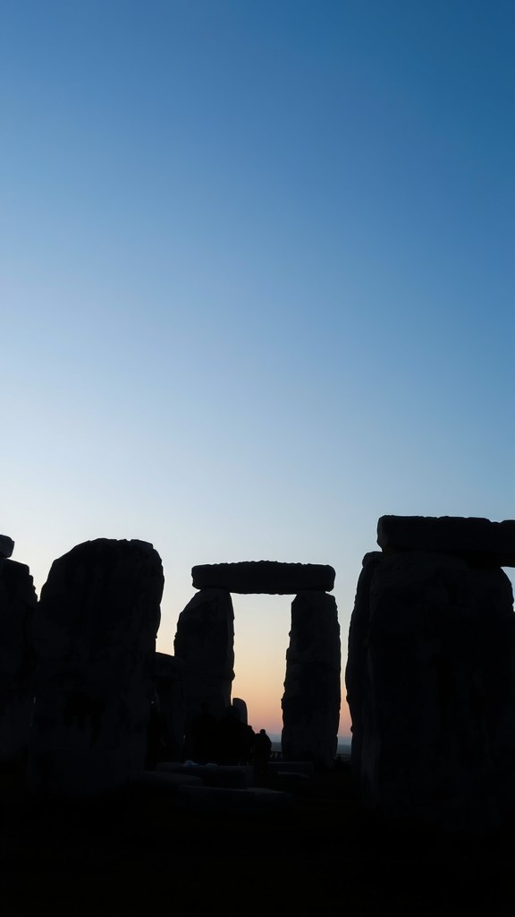 Stonehenge: Whispers of Darkness and Sacrifice