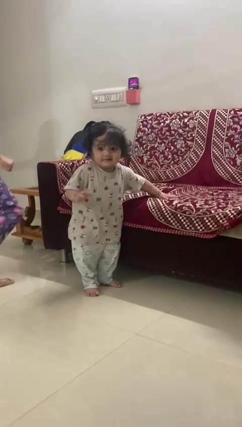 Dudi Dudi Dam Dam - Cute Baby Boy!