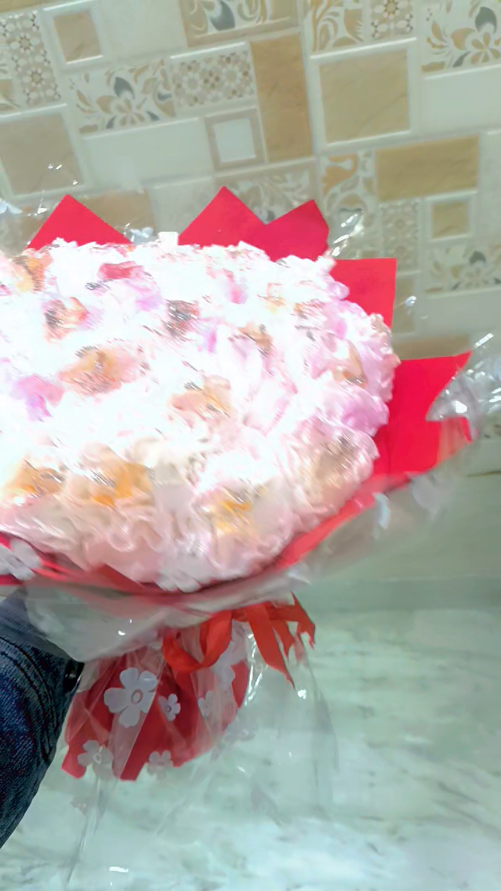 Savage Romance: A Playful Love Story