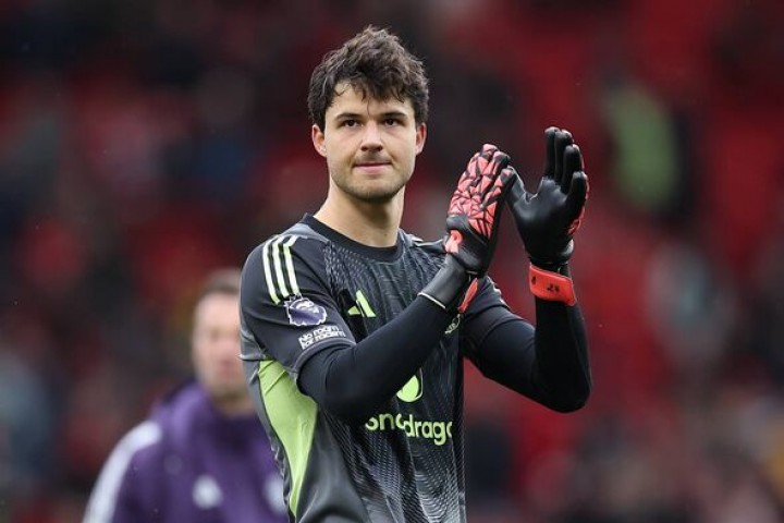 Senne Lammens: Kiper Masa Depan Manchester United