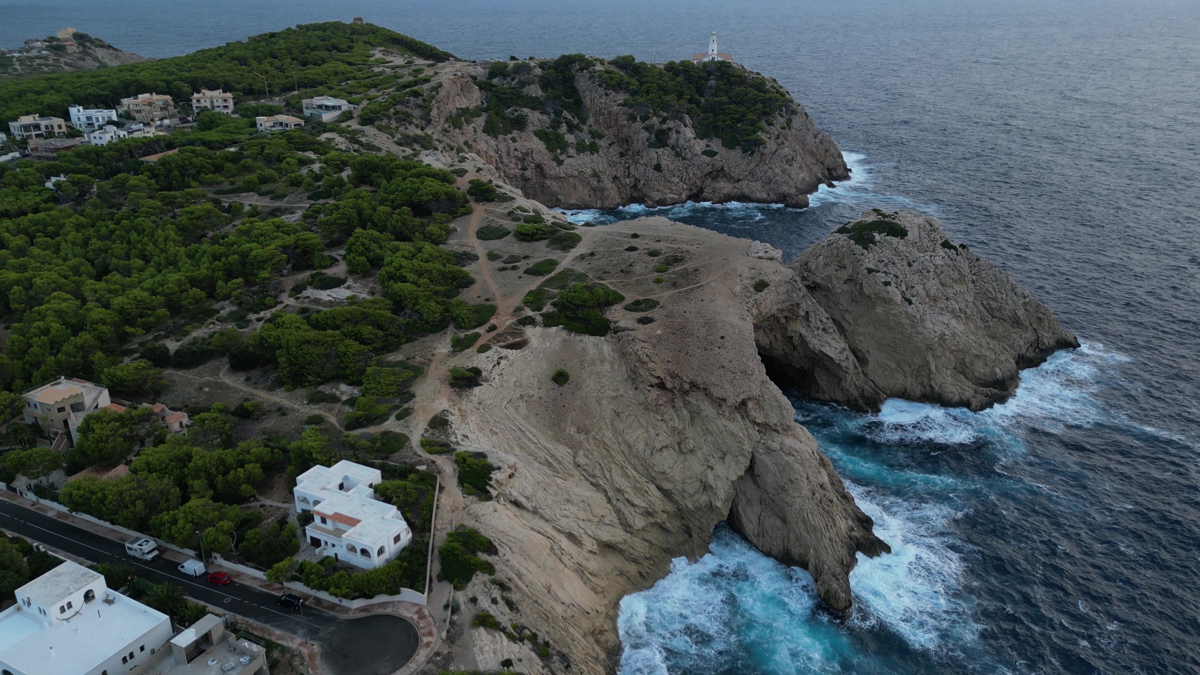 Discover the Hidden Paradise of Rock Island!