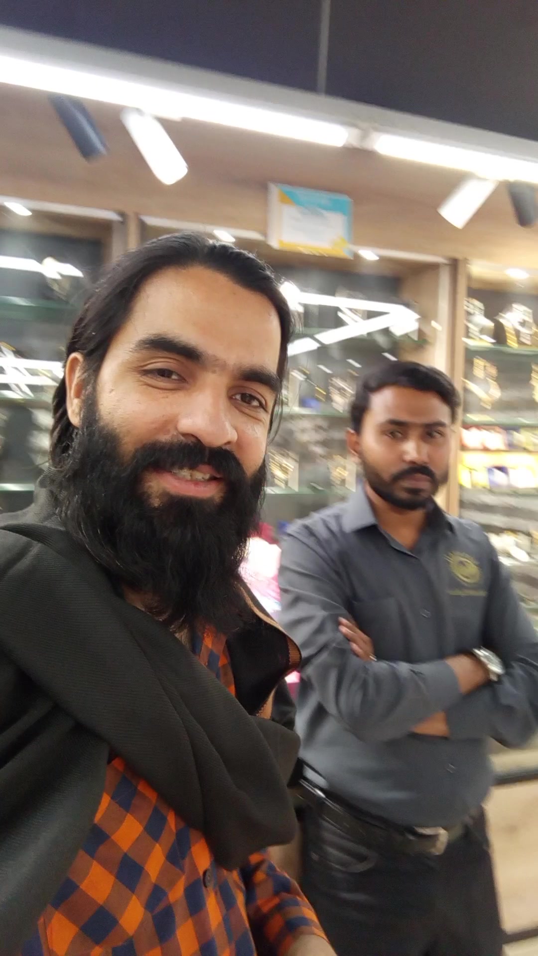 Selfie with My Best Friend at Kifayah Mall!
