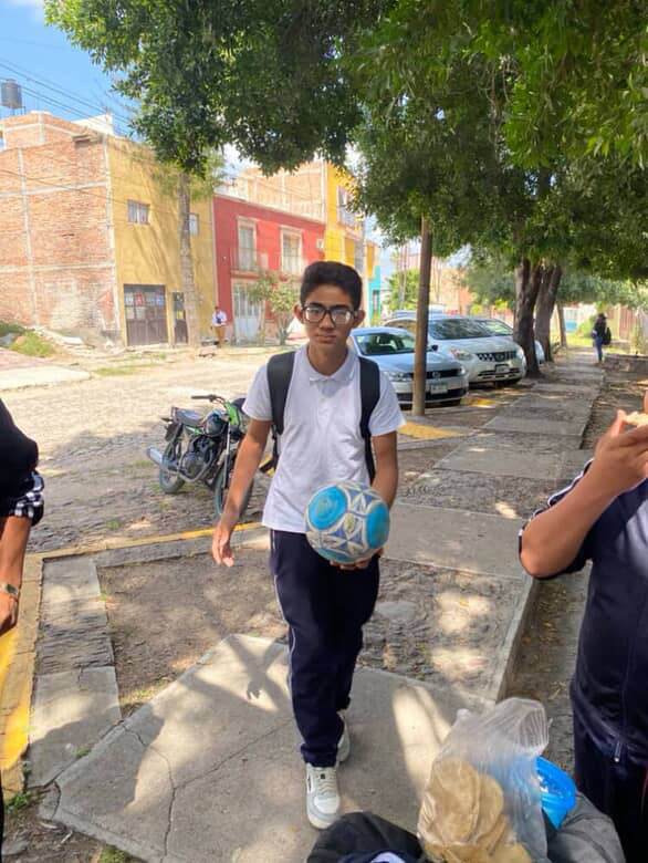 Bailando Break Dance con Phonk Brasileño de Fondo