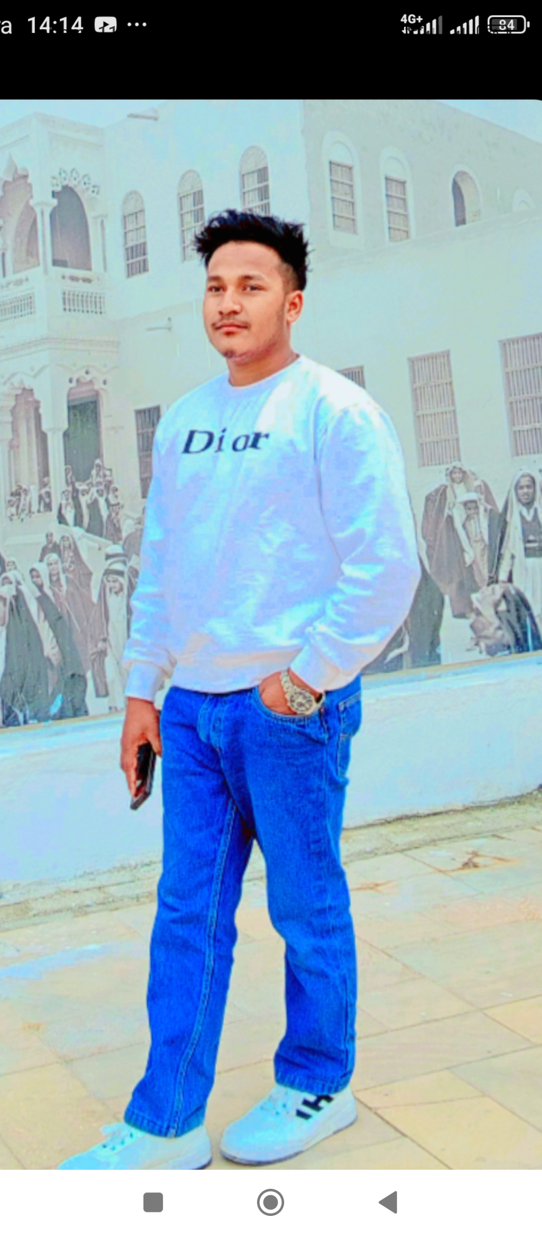 টাকার গুরুত্ব: জীবনে সফলতার মূল চাবিকাঠি