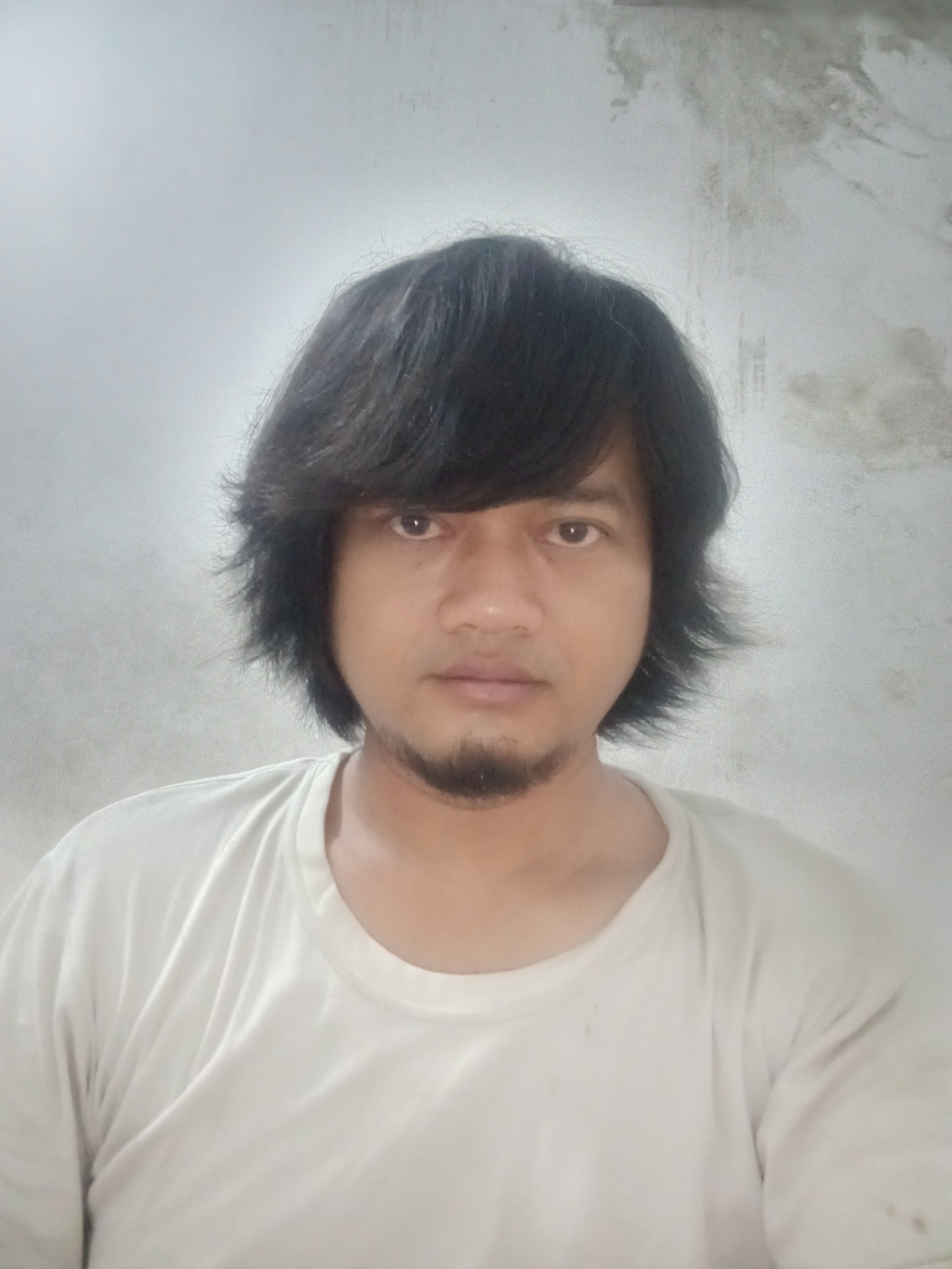 Tukang Pijat dan Bekam Panggilan: Mang IPA Siap Membantu!