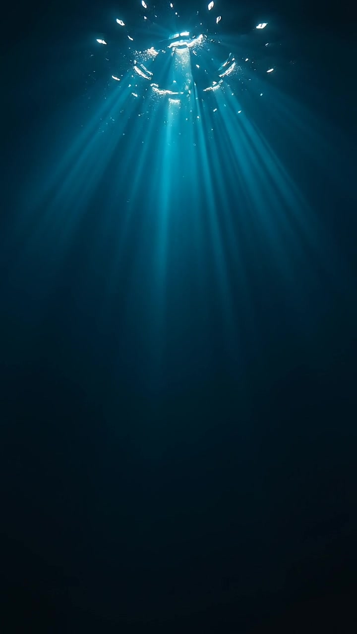 The First LNG Carrier Through the Strait of Hormuz Since the War