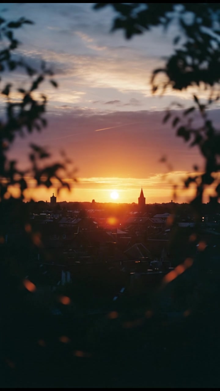 The Mysterious Kelvin (copy)