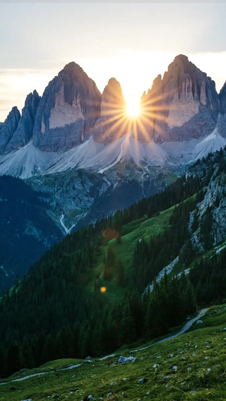 महादेव की पूजा का अद्भुत दृश्य