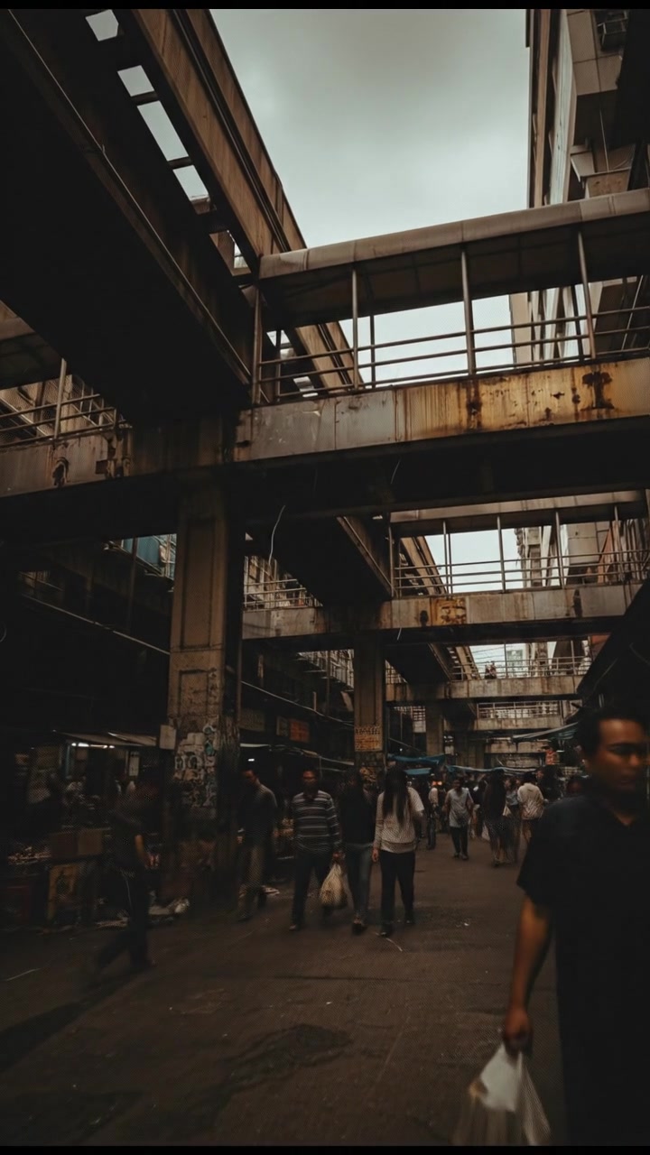 Bandar Ki Seekh: Office Ka Badalta Mahaul