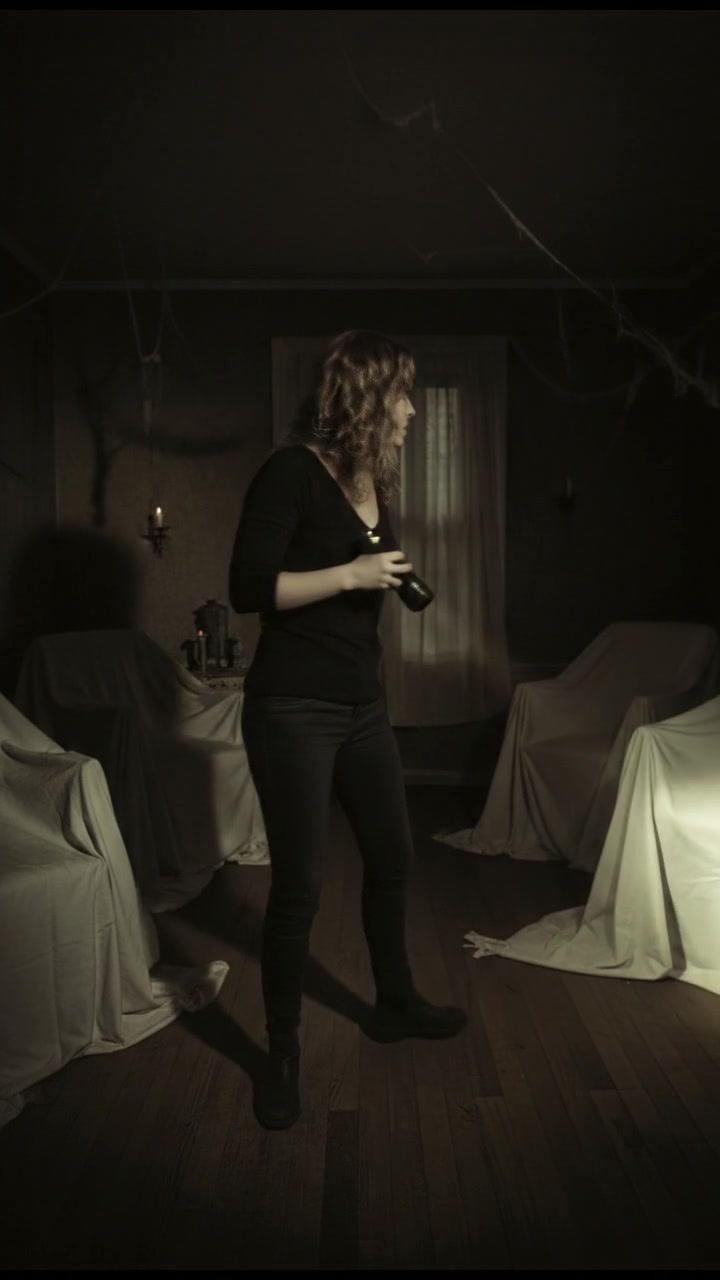 Eerie Encounter: Anna's Haunted Investigation